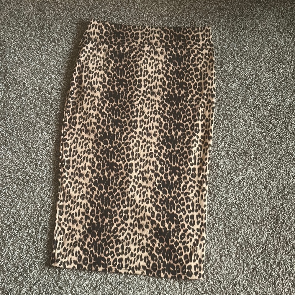 Leopard Print Pencil Skirt